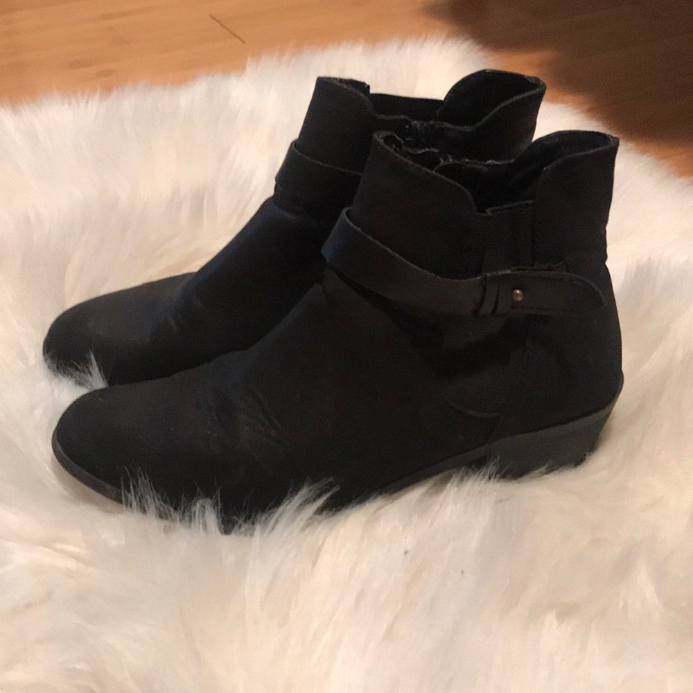 Black booties